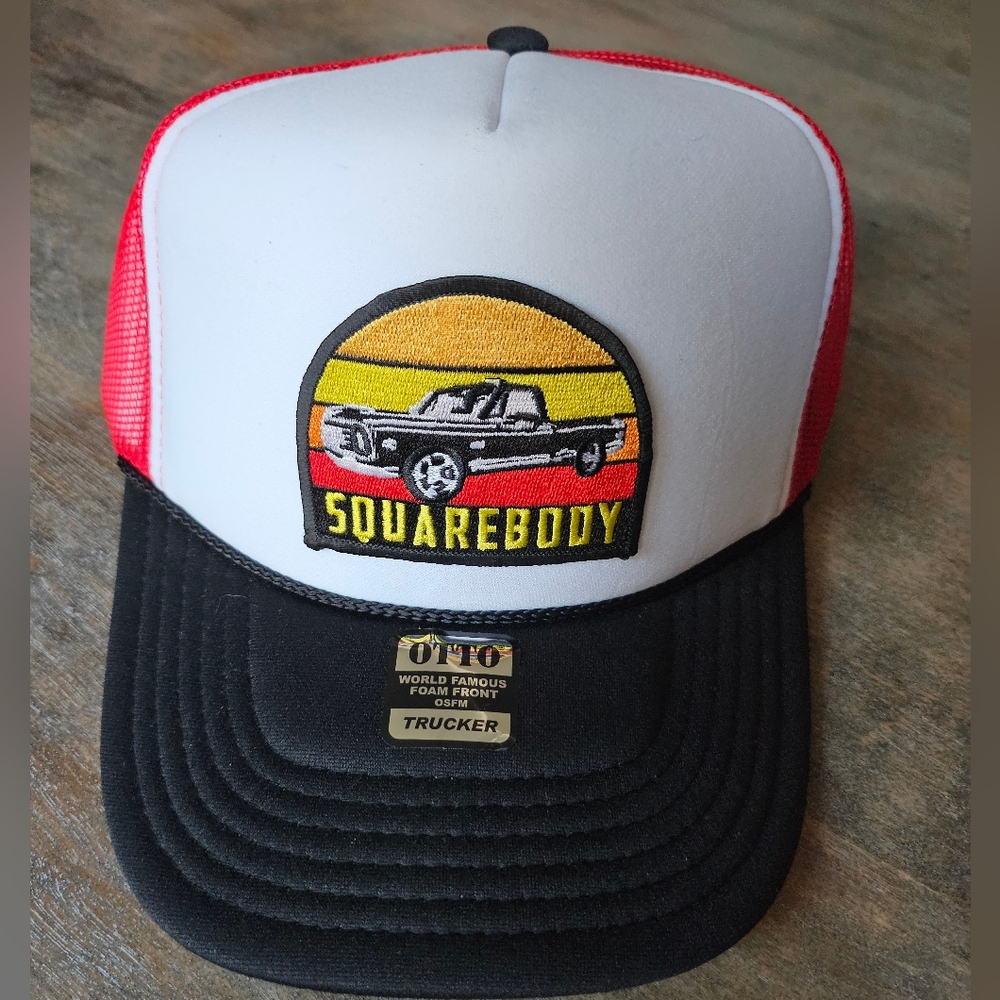 NWT Black Square Body Red White and Black Trucker Hat Classic Mesh Design